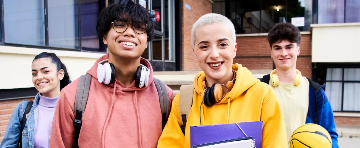 Étudiants accompagnés par le service élèves INFPF